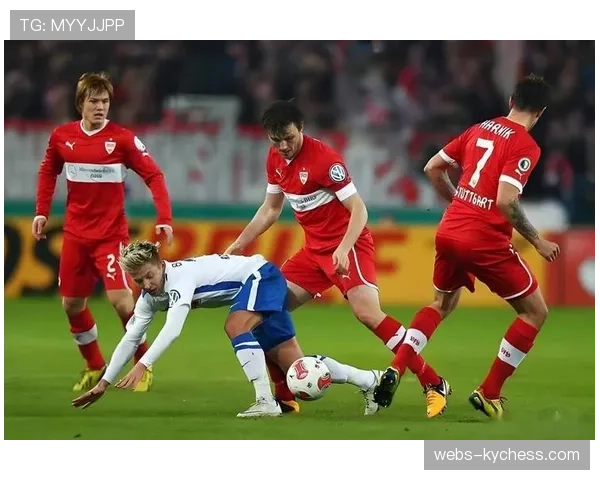 弗赖堡2-1掀翻门兴,积分反超法兰克福逼近前六 弗赖堡2-1掀翻门兴,积分反超法兰克福逼近前六